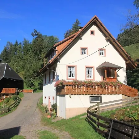 2 Luxhof Sankt Märgen